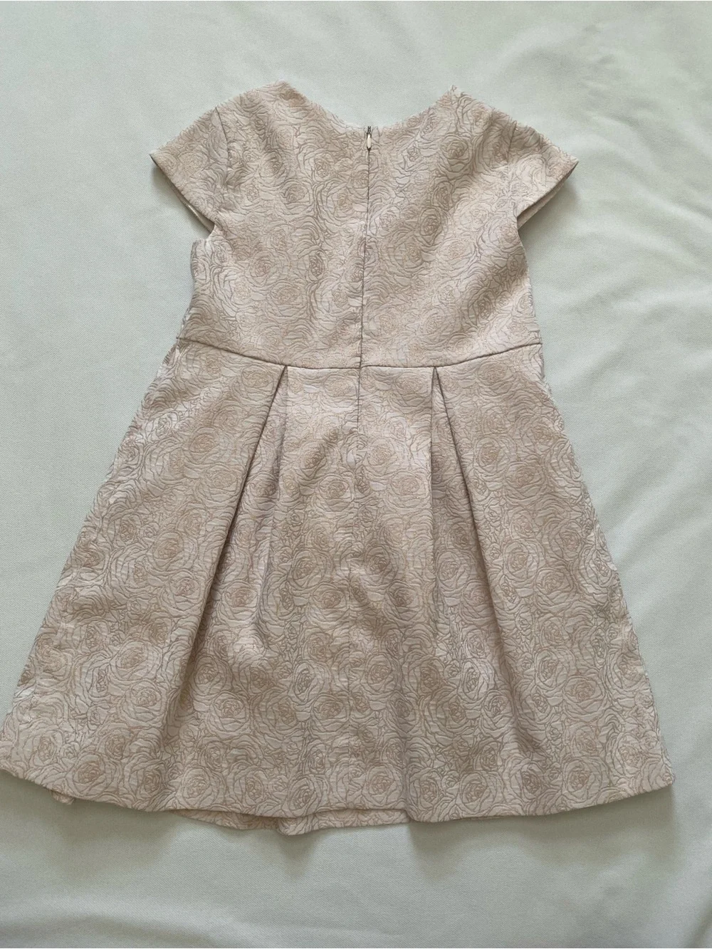 ZARA KIDS GIRLS 7  TAN PLEATED  CAP SLEEVE DRESS
